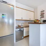 Ocean Apartment *